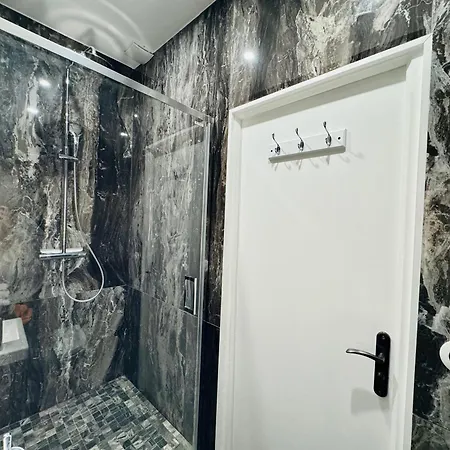 Le Besson, 2 Pieces Au Coeur De La * Trouville-sur-Mer